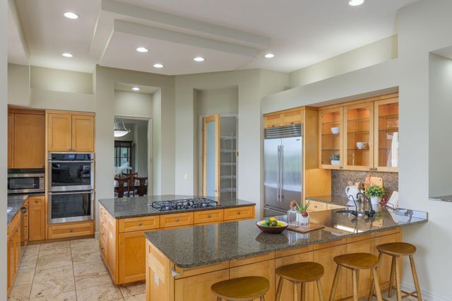 6301 Rowland Road, Eden Prairie, MN 55344