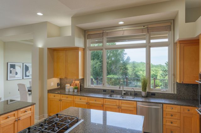 6301 Rowland Road, Eden Prairie, MN 55344