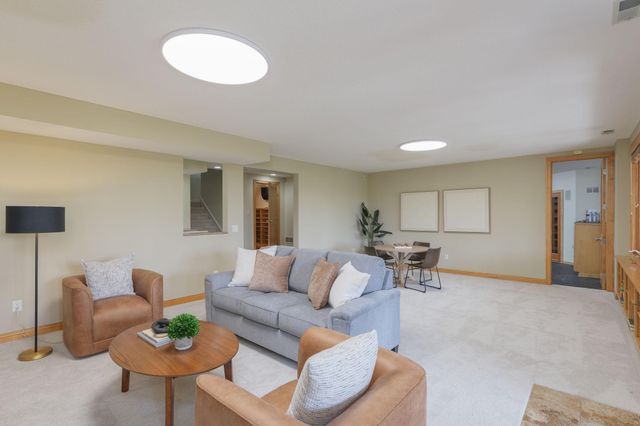 6301 Rowland Road, Eden Prairie, MN 55344