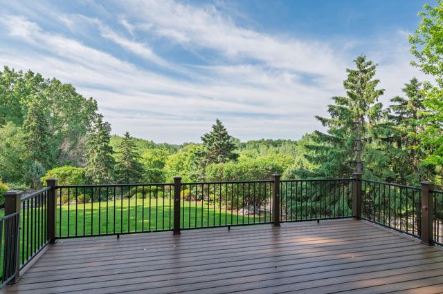 6301 Rowland Road, Eden Prairie, MN 55344