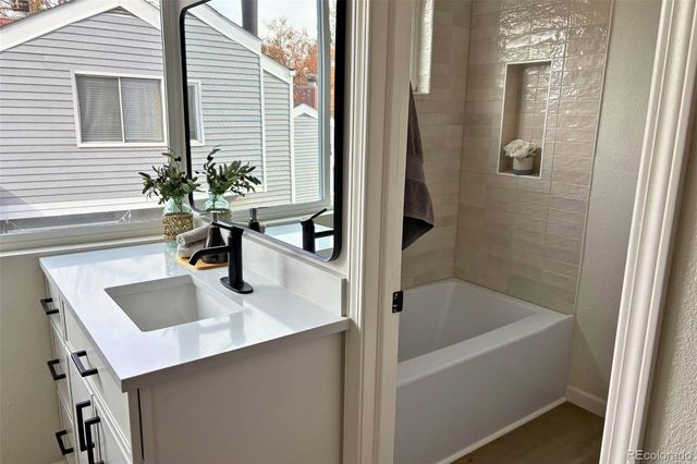 87 S Nome Street, Aurora, CO 80012