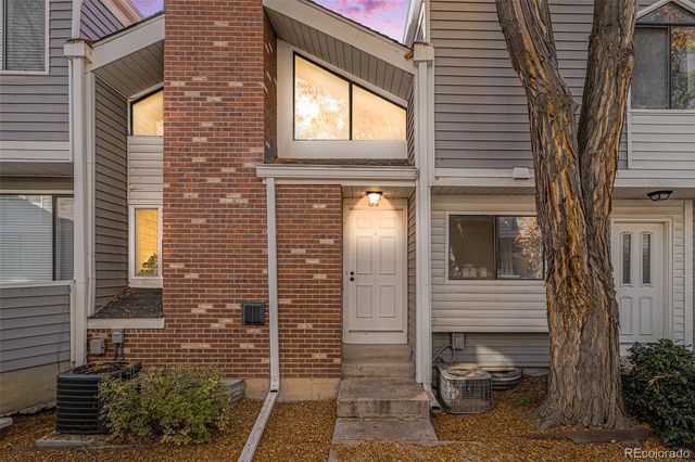 87 S Nome Street, Aurora, CO 80012