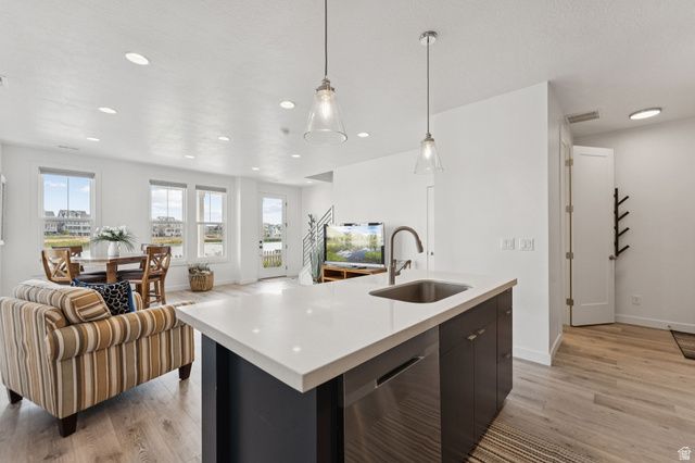 4726 W DUCKHORN DR, South Jordan, UT 84009