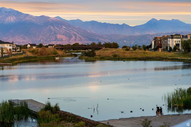 4726 W DUCKHORN DR, South Jordan, UT 84009