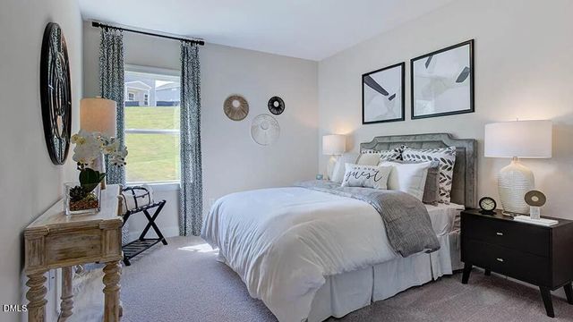 313 Diamond Bluff Lane, Holly Springs, NC 27540