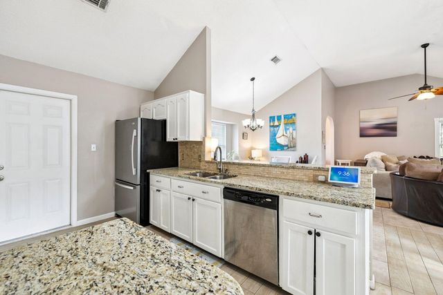 709 Vintage Court, Destin, FL 32541