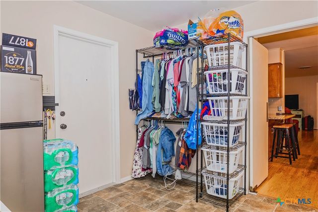 111 Dover Dell, Victoria, TX 77904