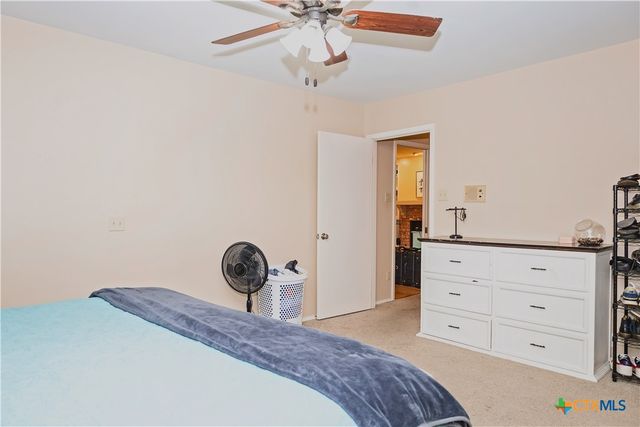 111 Dover Dell, Victoria, TX 77904