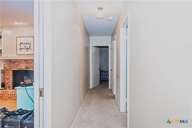 111 Dover Dell, Victoria, TX 77904