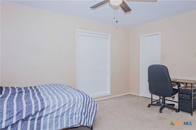 111 Dover Dell, Victoria, TX 77904