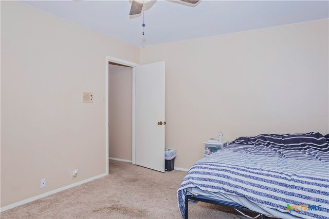 111 Dover Dell, Victoria, TX 77904