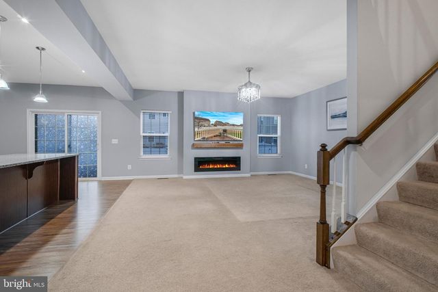 218 COURTHOUSE MANOR DR, Stafford, VA 22554