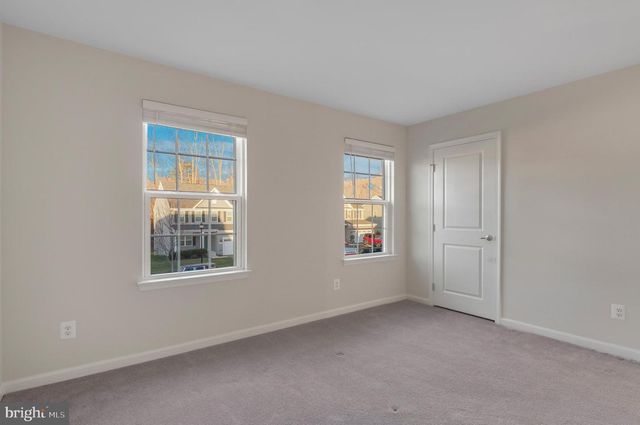 218 COURTHOUSE MANOR DR, Stafford, VA 22554