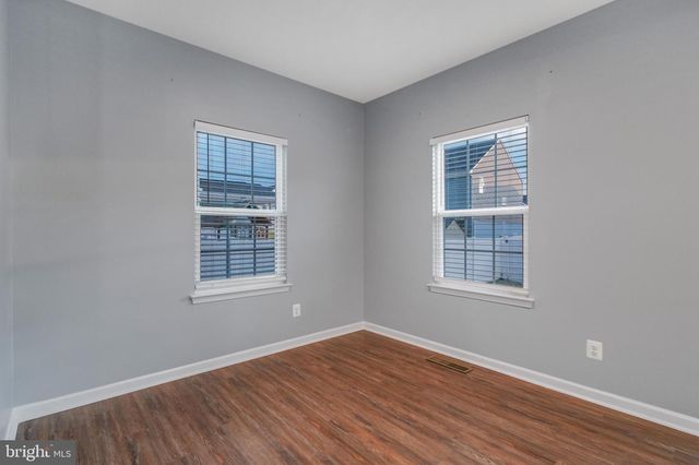 218 COURTHOUSE MANOR DR, Stafford, VA 22554