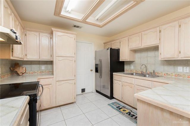 7513 N 40th Street, Mcallen, TX 78504