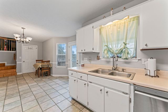 3591 April Ln, Murfreesboro, TN 37130