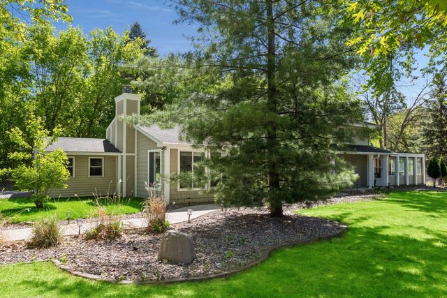 6060 Hemlock Lane N, Plymouth, MN 55442