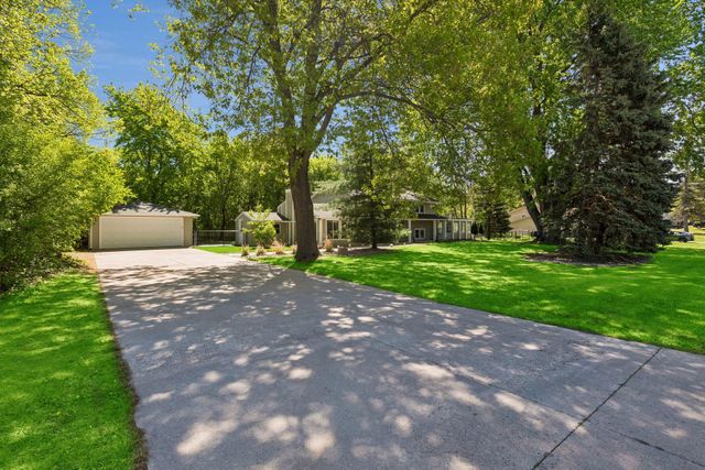 6060 Hemlock Lane N, Plymouth, MN 55442