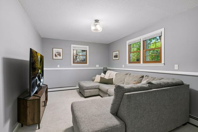 6060 Hemlock Lane N, Plymouth, MN 55442