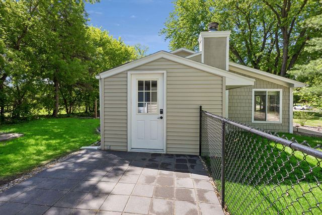 6060 Hemlock Lane N, Plymouth, MN 55442