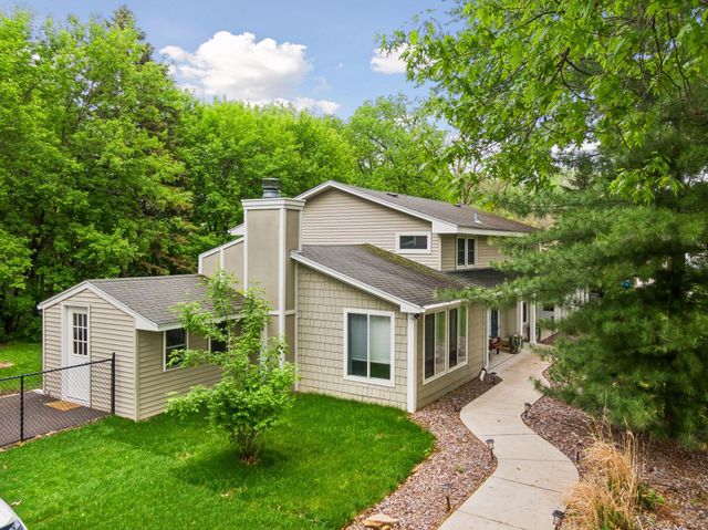6060 Hemlock Lane N, Plymouth, MN 55442