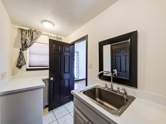 676 Private Road 3628, Bridgeport, TX 76426