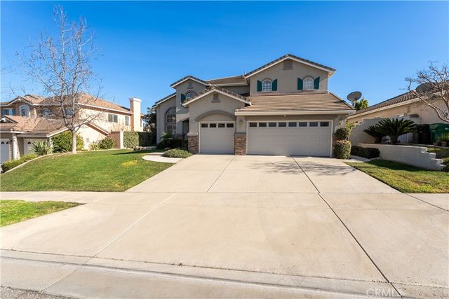 2671 Harvest Crest Lane, Corona, CA 92881