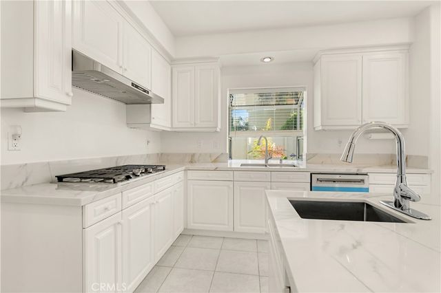 2671 Harvest Crest Lane, Corona, CA 92881