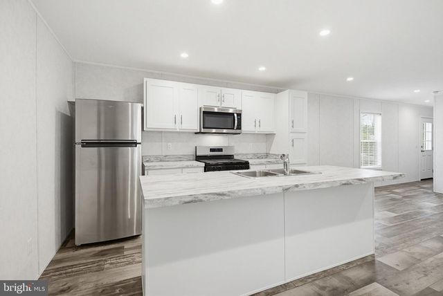 503 CEDAR LN, New Providence, PA 17560