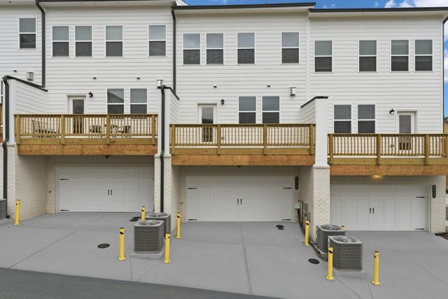 2515 Liberty Square Court, Doraville, GA 30360