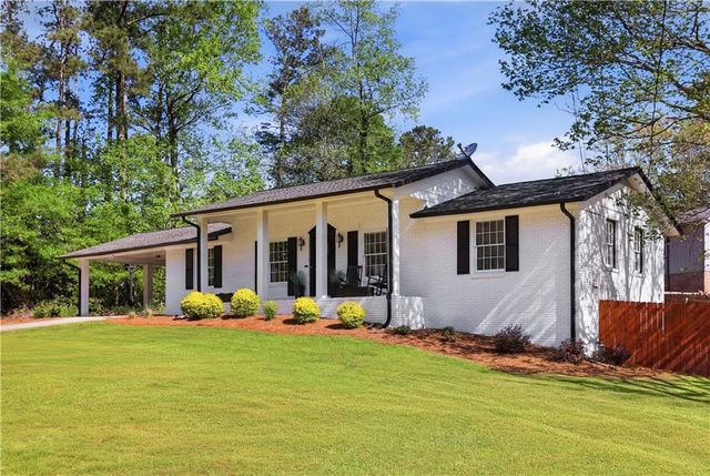 119 Deerwood Circle SE, Smyrna, GA 30082