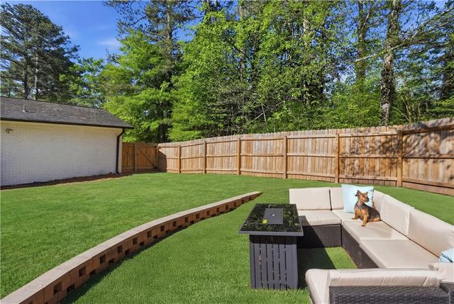 119 Deerwood Circle SE, Smyrna, GA 30082