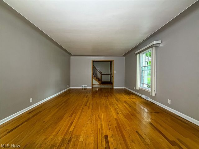 228 Wolcott Drive, Boardman, OH 44512