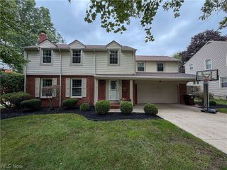 228 Wolcott Drive, Boardman, OH 44512