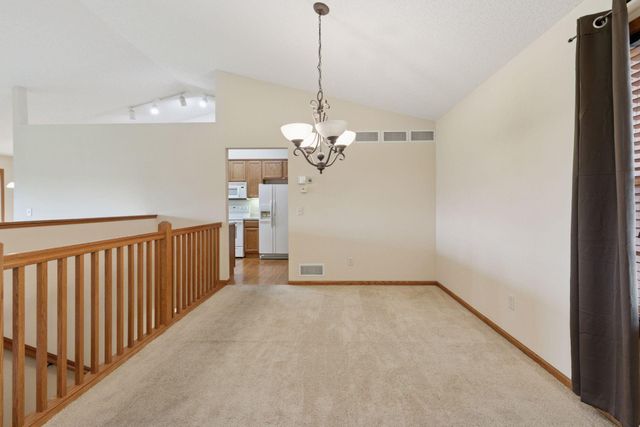 2117 14th Street NE, Faribault, MN 55021