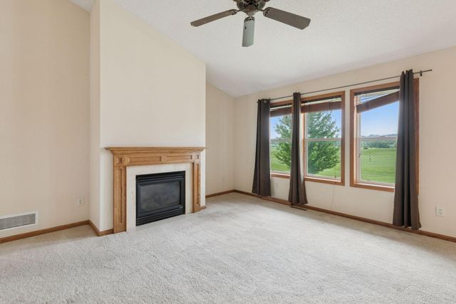 2117 14th Street NE, Faribault, MN 55021