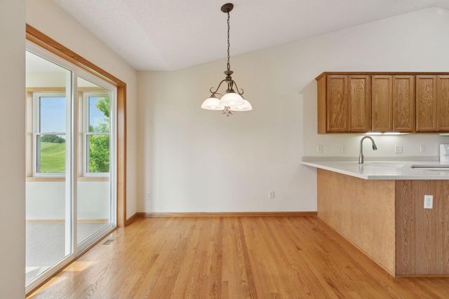 2117 14th Street NE, Faribault, MN 55021