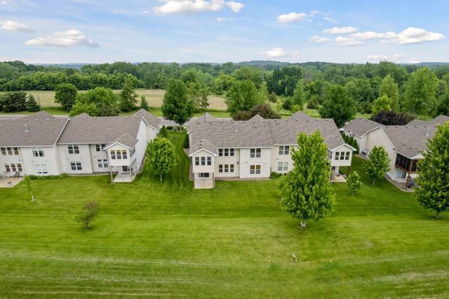 2117 14th Street NE, Faribault, MN 55021