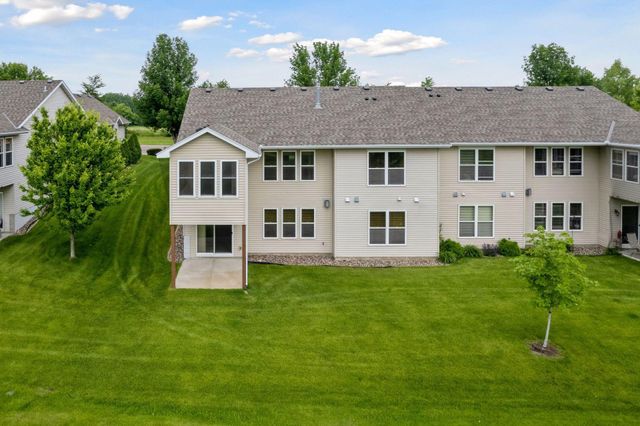 2117 14th Street NE, Faribault, MN 55021