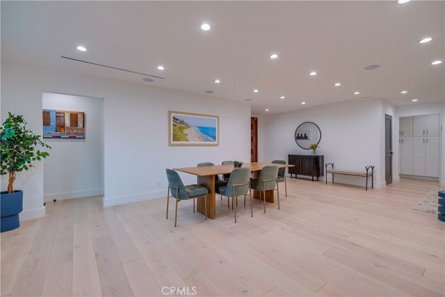5715 Corteen, Valley Village, CA 91607