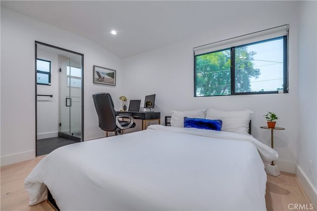 5715 Corteen, Valley Village, CA 91607