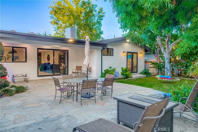 5715 Corteen, Valley Village, CA 91607