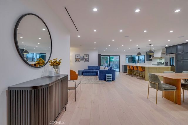 5715 Corteen, Valley Village, CA 91607