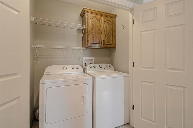 110 NW Lindsey Lane, Grain Valley, MO 64029