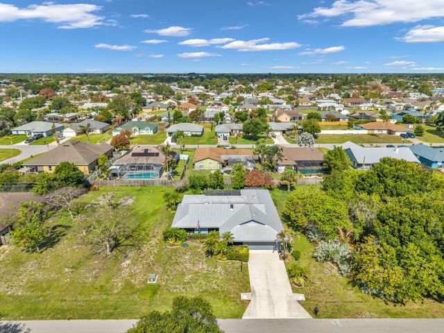 2158 SE Alden Street, Port St. Lucie, Port St Lucie, FL 34984