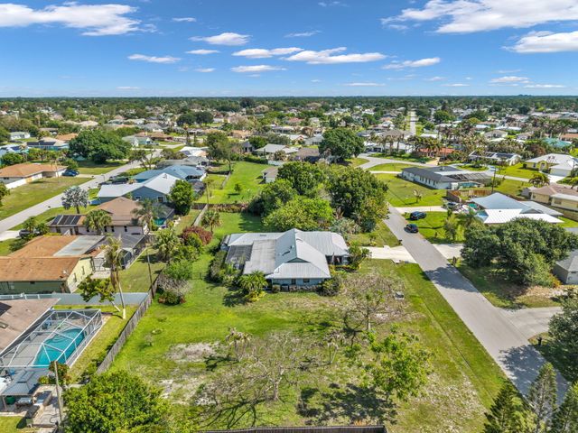 2158 SE Alden Street, Port St. Lucie, Port St Lucie, FL 34984