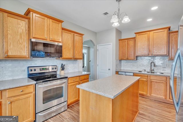 207 Courthouse Lane, Warner Robins, GA 31088