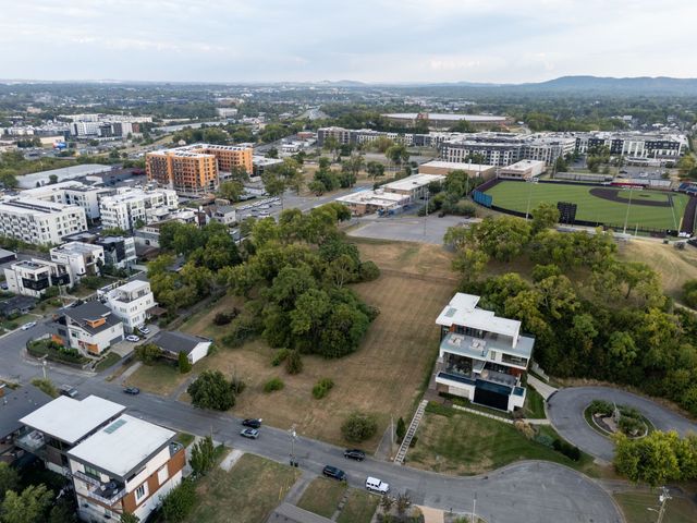921 Archer St, Nashville, TN 37203