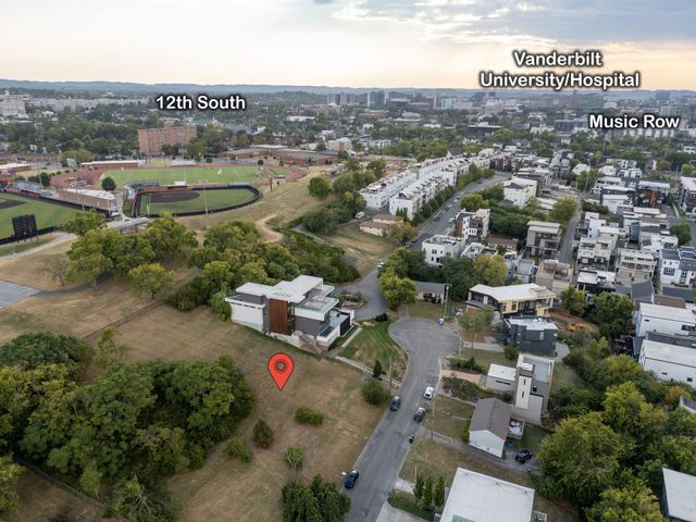 921 Archer St, Nashville, TN 37203