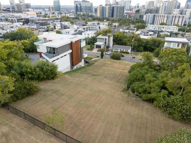 921 Archer St, Nashville, TN 37203